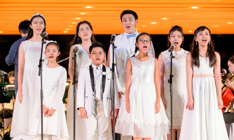 ชมคลิปการซ้อมของน้องๆ ผู้ชนะจาก RBSO’s Young Talent ที่จะมาขึ้นเวทีคอนเสิร์ต Broadway In Bangkok