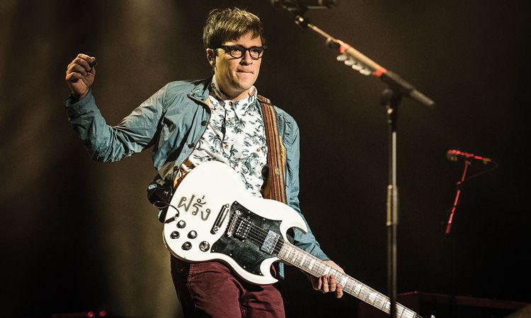 Rivers Cuomo ยอมรับเคยคิดว่า Weezer จะเป็น Nirvana วงต่อไป